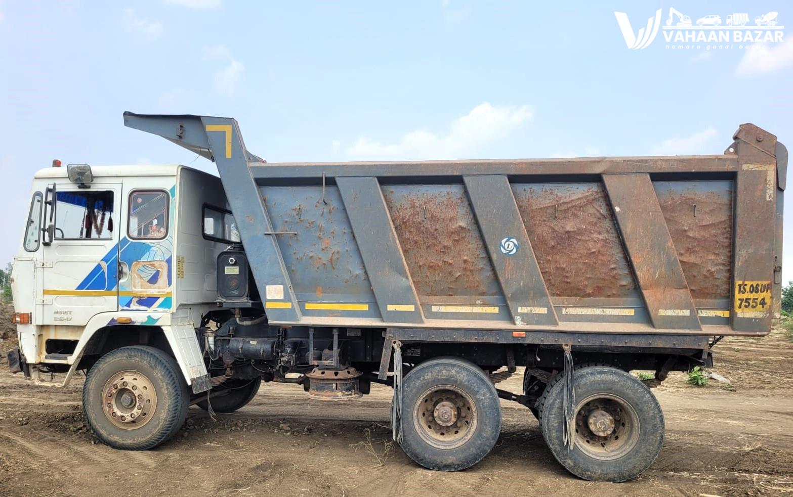 /VehicleWatermarkImages/VB-103689/103689-520202551624AM-WhatsApp Image 2025-05-20 at 2.36.13 PM.jpeg
